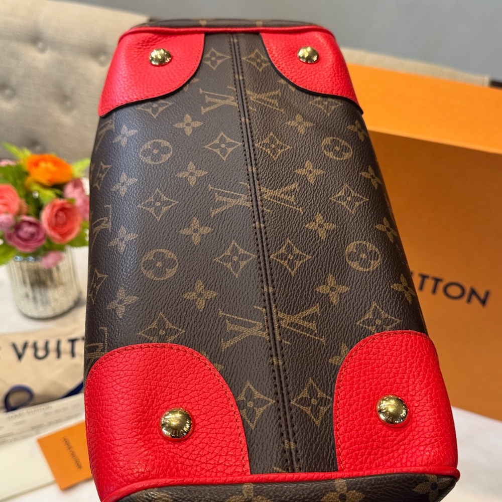 📌SOLD📌 Authentic Louis Vuitton Estella Coquelico NM bag - Picture 8 of 17